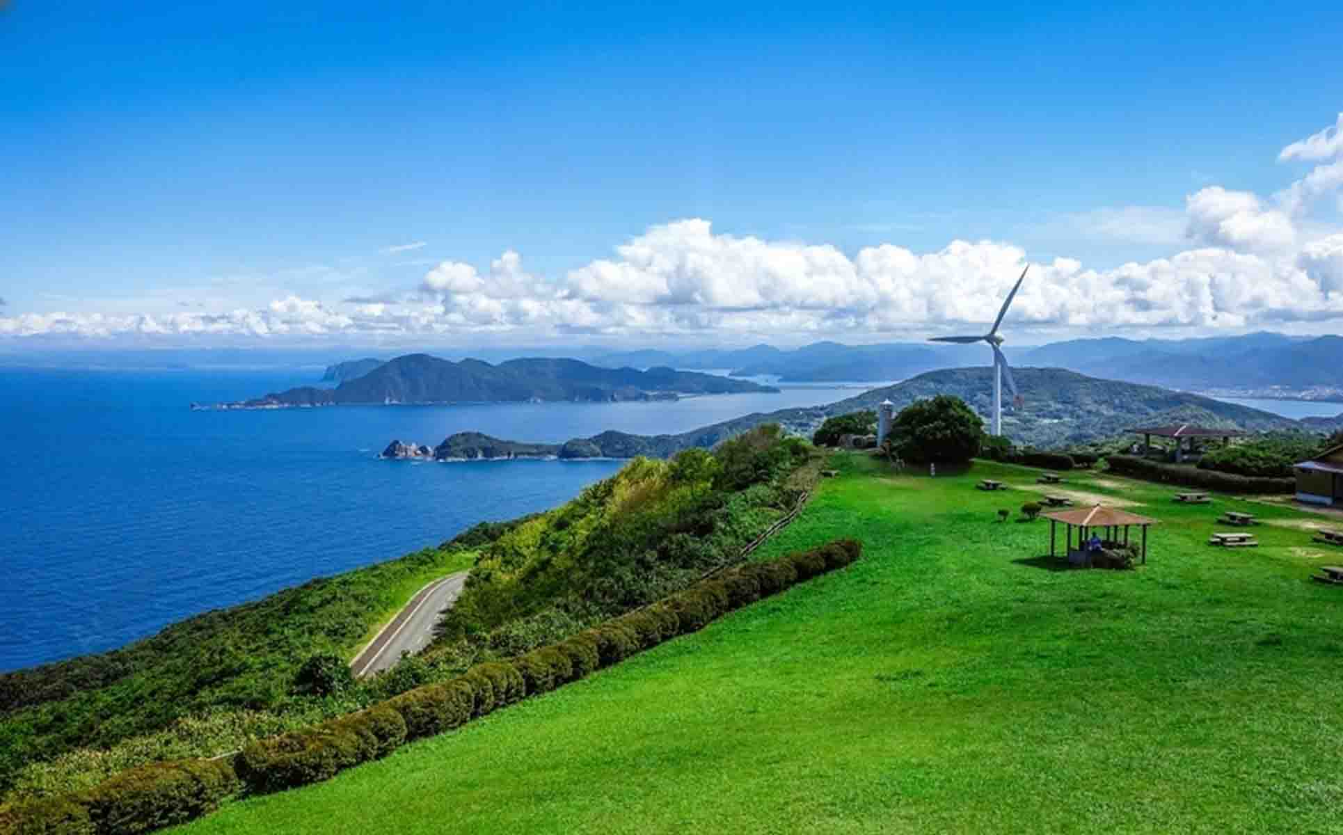 Tawarajima Ride: Ocean and Mountains of the Islands