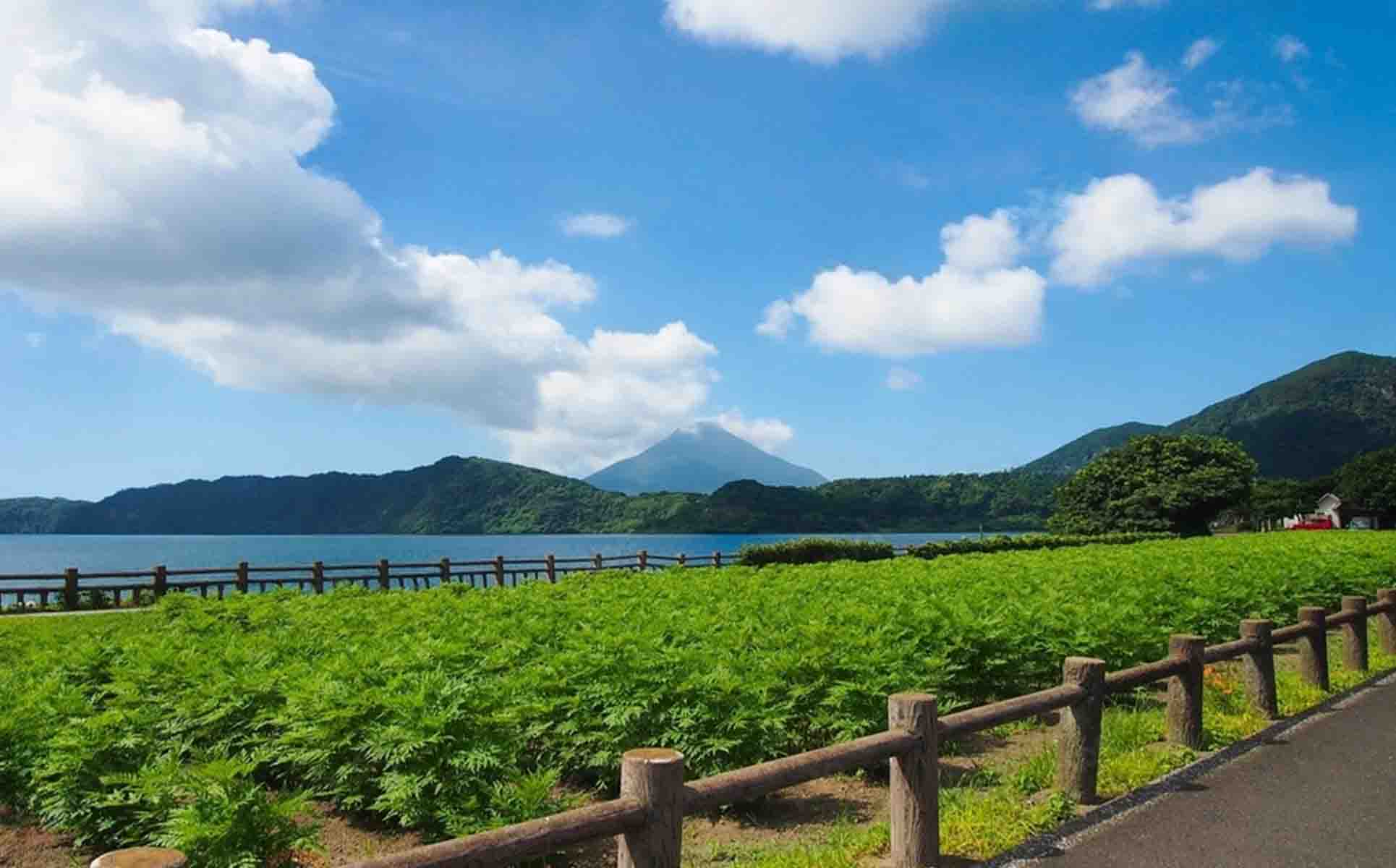 Lake Ikeda Ride: Lake Overlooking the Volcanic Mt Kaimon